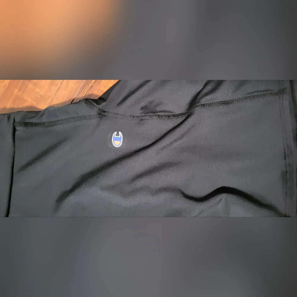 Champion skirt  14-16 youth  fits  perfect  S - Picture 3 of 6